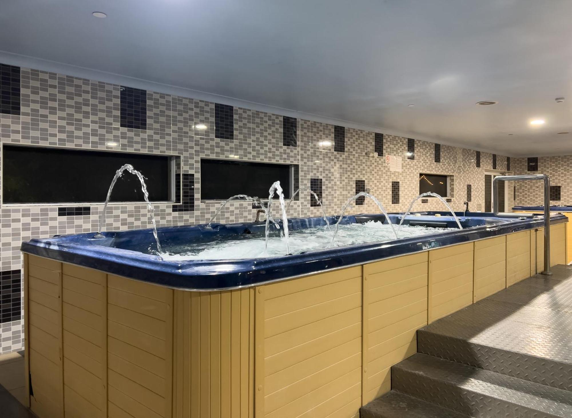 موري The Phoenix Artesian Spa Resort And Accommodation المظهر الخارجي الصورة
